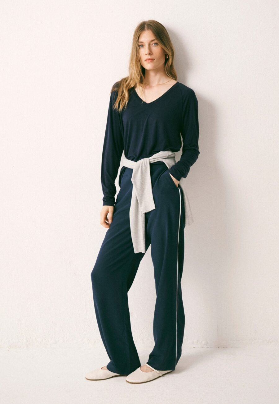 Thea silk piped trouser - Navy with Ivory piping