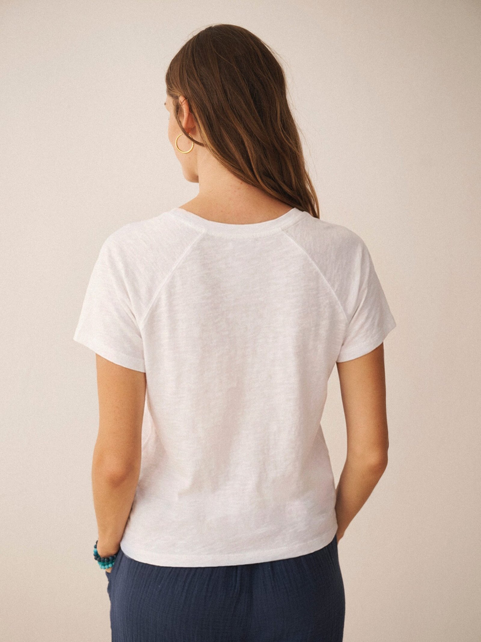 Wanda cotton & linen V neck t-shirt - White - Image 4