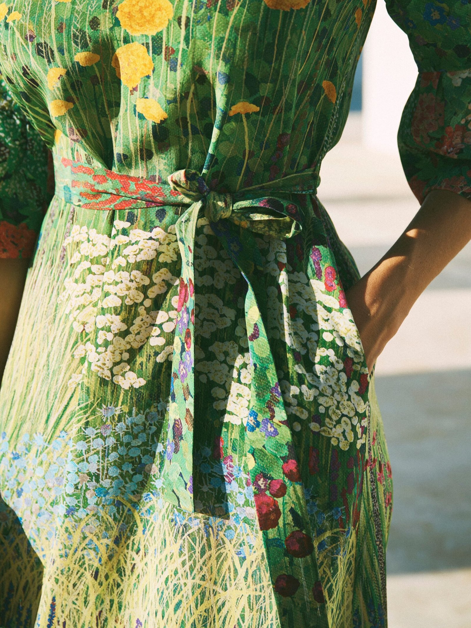Zafia silk garden path print dress - Image 12